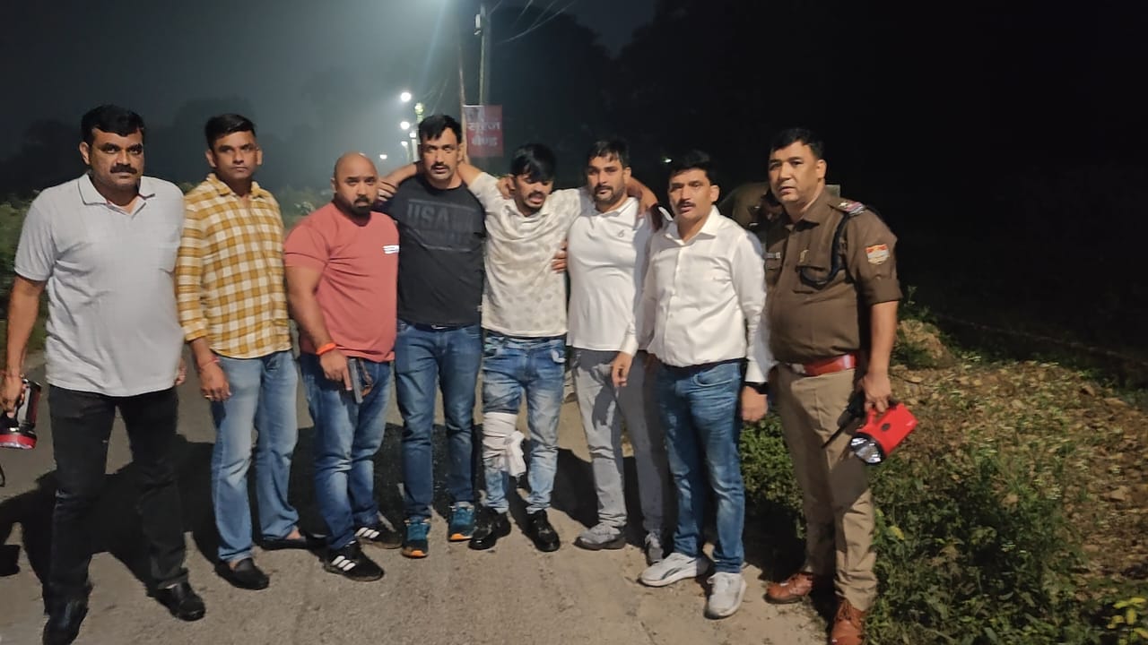 देहरादून में पुलिस और बदमाश के बीच मुठभेड़, आरोपी के पैर में लगी गोली