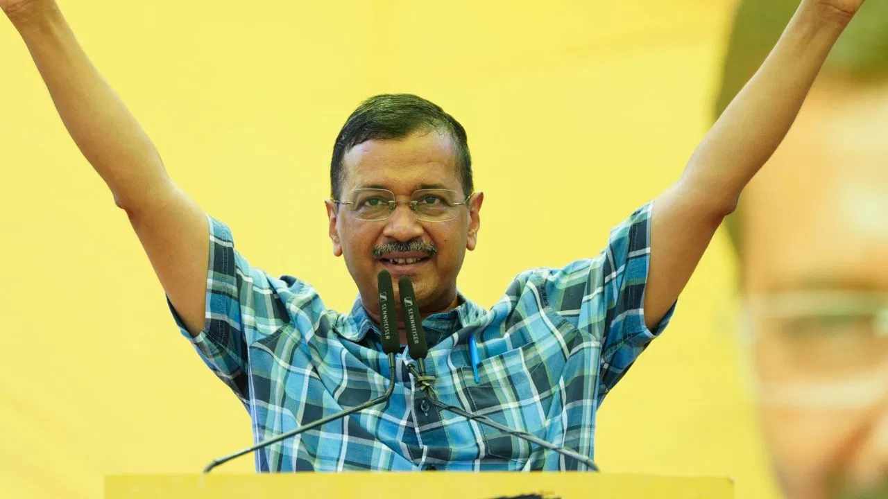 BJP, make electricity free in 22 states, I will start campaigning for you - Kejriwal