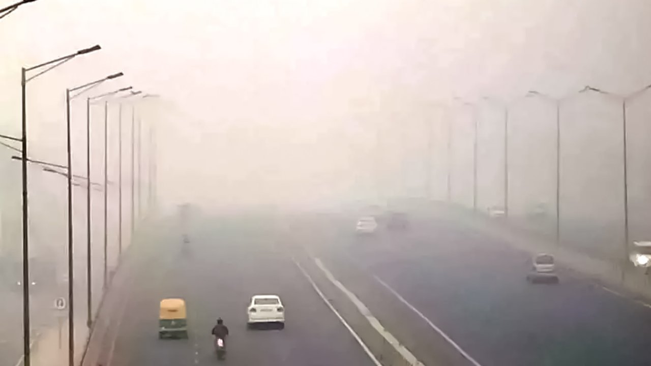 air-in-delhi-is-poisonous-aqi-reaches-318-grap-2-implemented-from-today