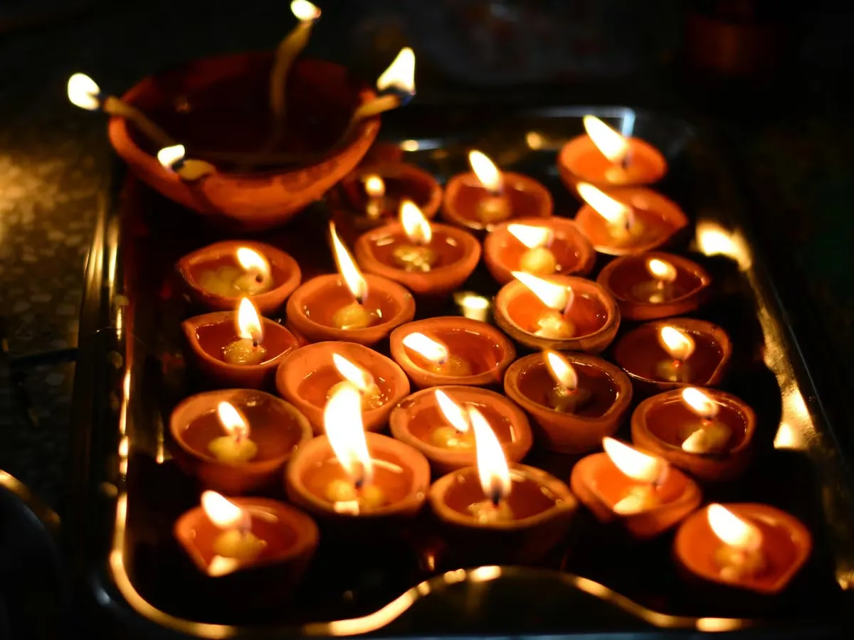 Choti Diwali Par Kitne Diye Jalaye Deepak Jalane Ki Vidhi