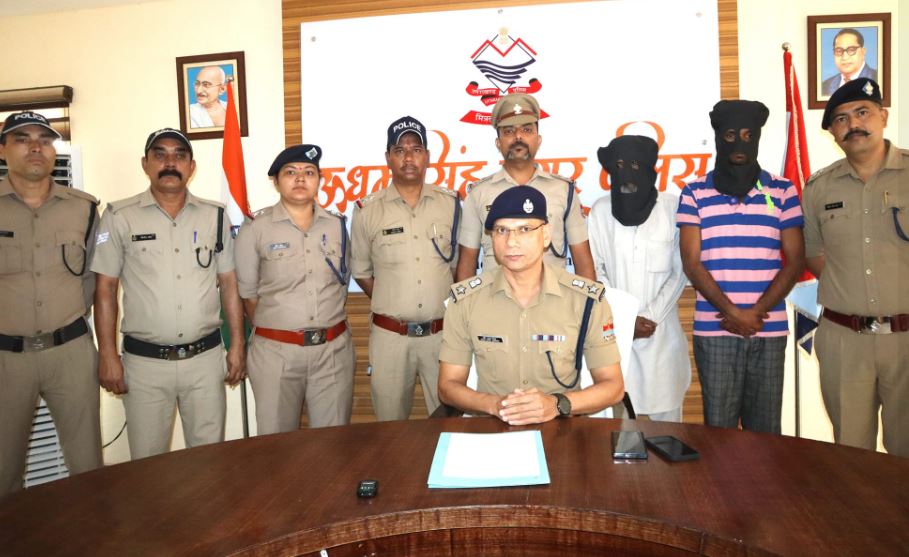 रुद्रपुर से तीन तस्कर गिरफ्तार, करोड़ों की स्मैक हुई बरामद
