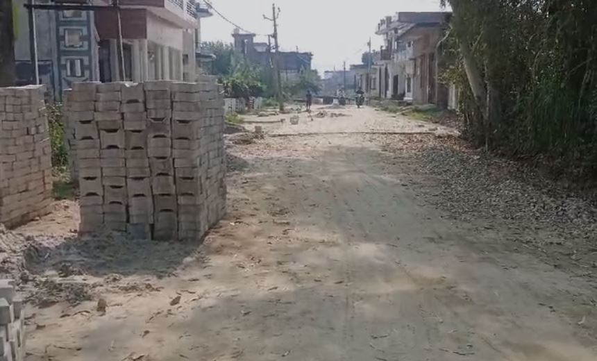 रास्ते को लेकर विवाद