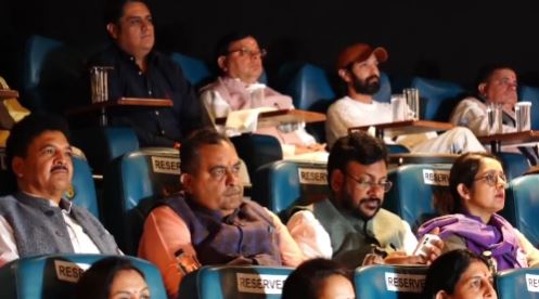 Man ki baat : सीएम धामी ने सुना पीएम मोदी के मन की बात का 116वां संस्करण