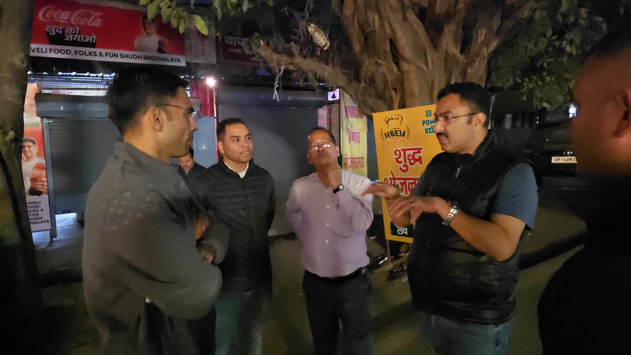 dehradun accident के बाद हरकत में आया प्रशासन, DM ने देर रात पब में मारा छापा