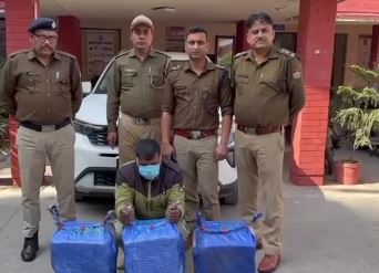 60 किलो गांजे के साथ एक तस्कर अरेस्ट, 15 लाख रुपए बताई जा रही अंतर्राष्ट्रीय कीमत