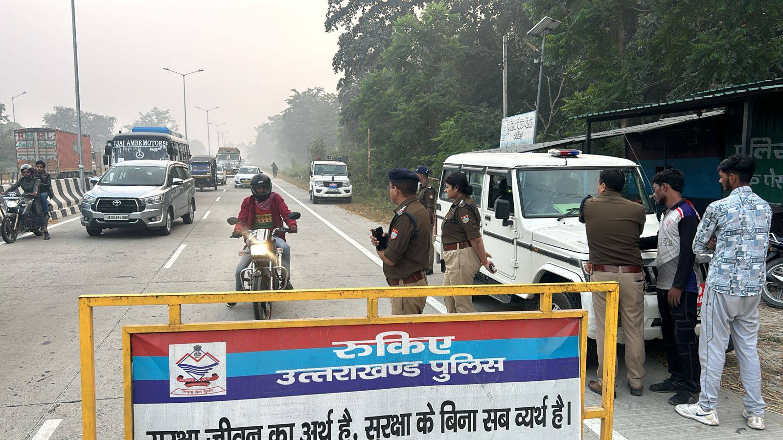देहरादून हादसे के बाद हरकत में आया प्रशासन, पुलिस ने चलाया ड्रंक एंड ड्राइव अभियान