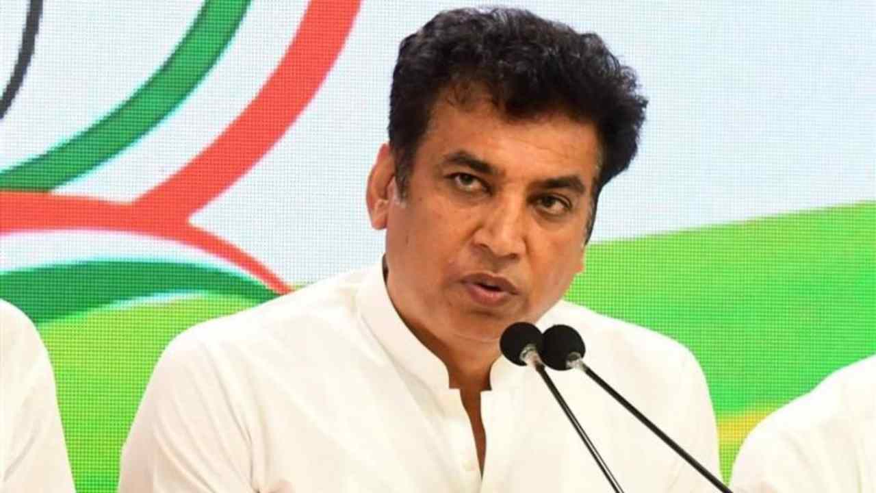 Congress's big announcement in Delhi, party will contest assembly elections alone