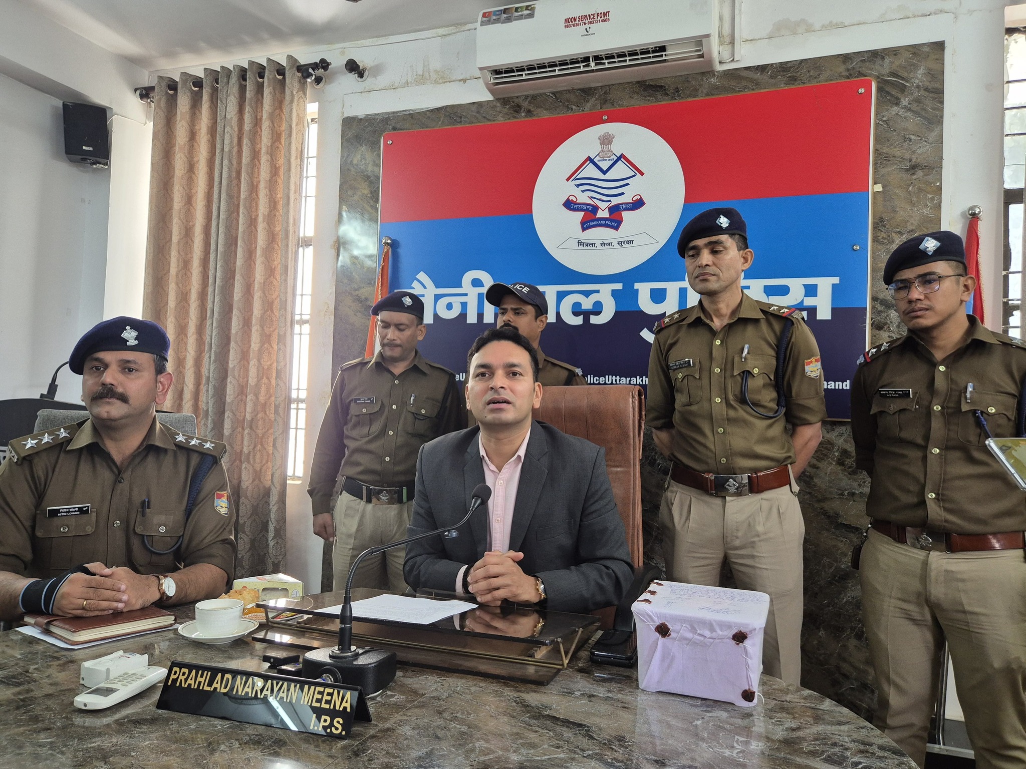 लाखों के जेवरात चोरी करने वाले दो शातिरों को पुलिस ने दबोचा, लखनऊ भागने की फिराक में थे बदमाश