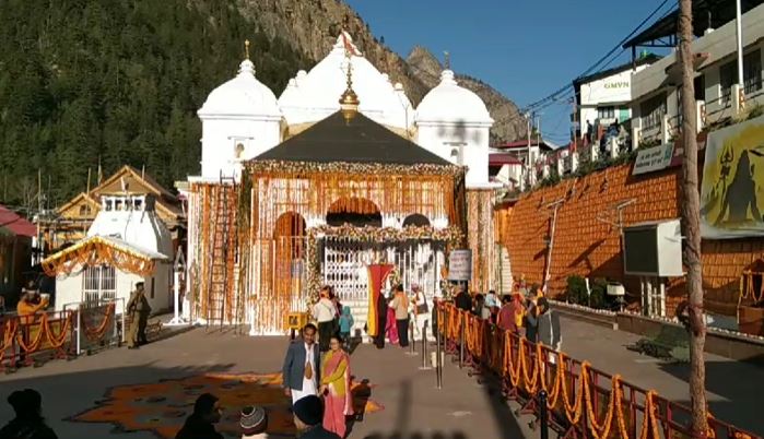 आज शीतकाल के लिए बंद होंगे गंगोत्री धाम के कपाट