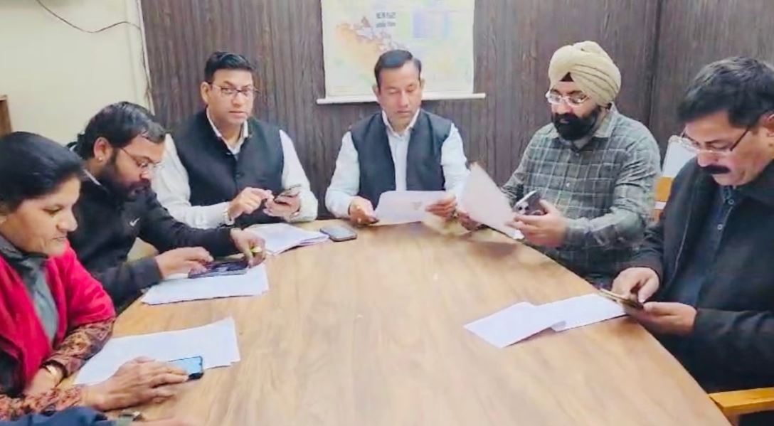 कांग्रेस ने किया जीत का दावा