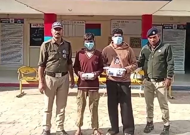 चोर गिरफ्तार