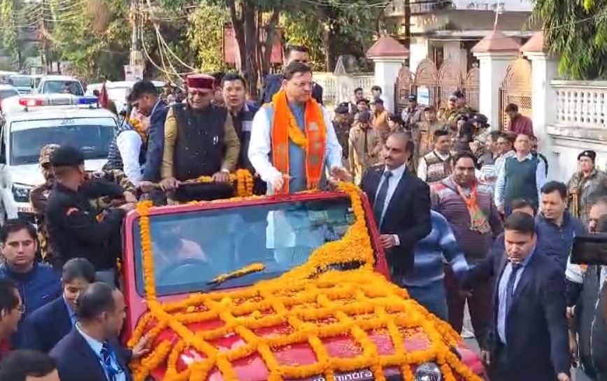 सीएम धामी रोड शो