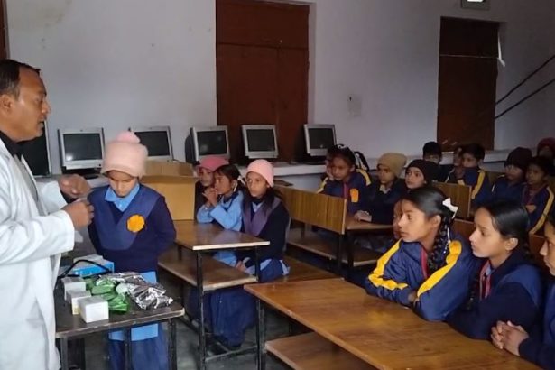 टिहरी : स्कूल में अचानक चीखने चिल्लाने लगी छात्राएं, स्कूल प्रबंधन के फूले हाथ-पांव