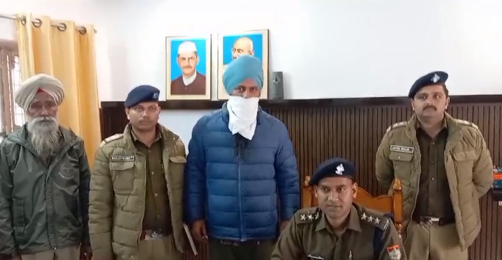 गुरुद्वारा पंचायत में फायर झोंकने वाले आरोपी अरेस्ट