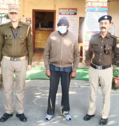पौड़ी में 51 ग्राम चरस के साथ एक बुजुर्ग नशा तस्कर गिरफ्तार
