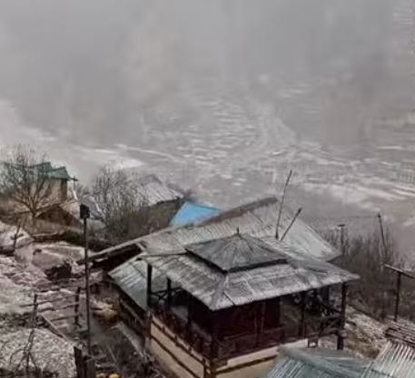 पहली बर्फबारी