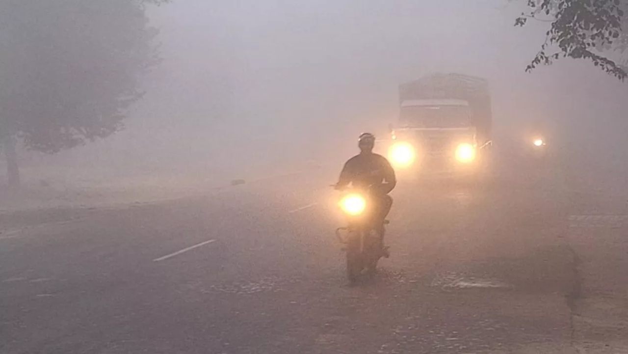 Dense fog will cover many places including Delhi-NCR tomorrow, orange alert issued