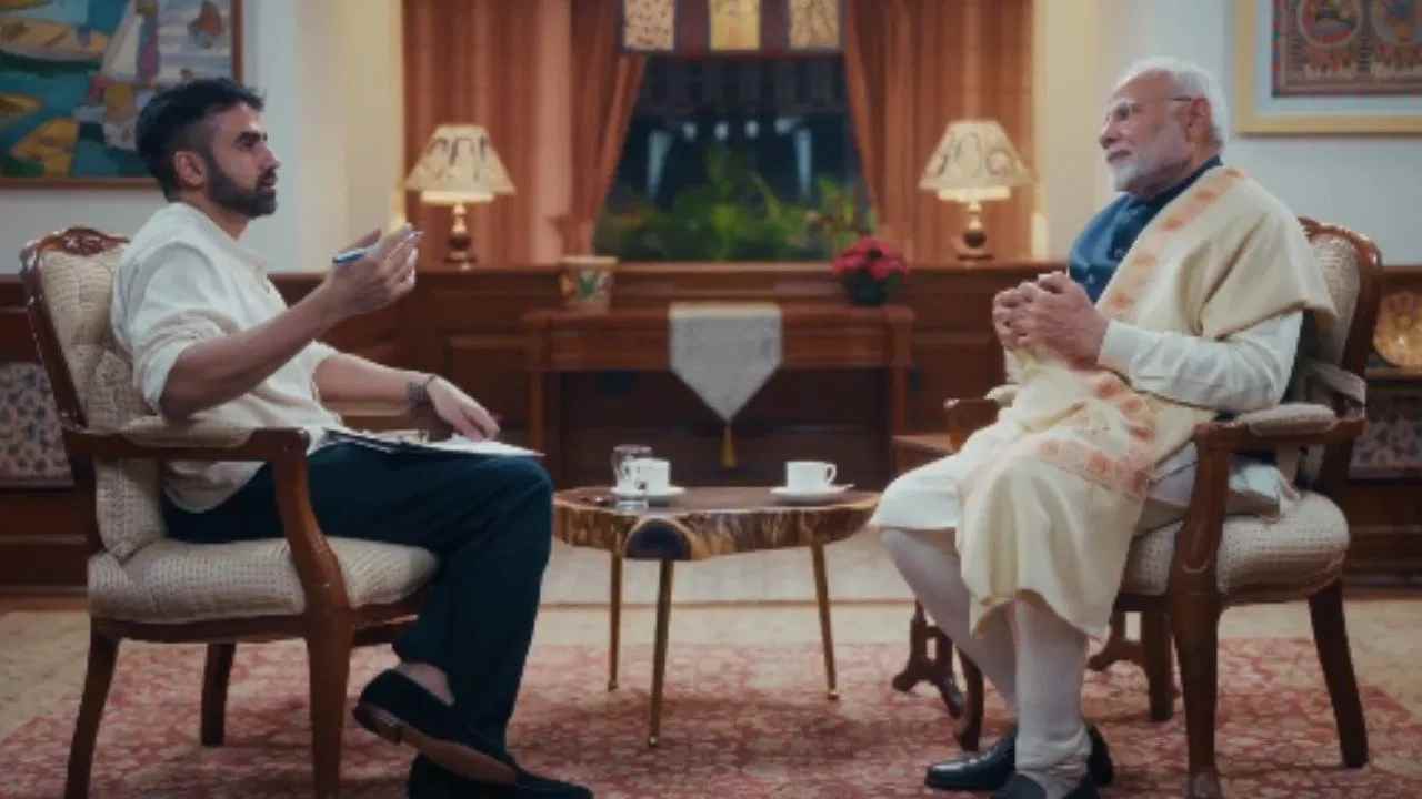 'I too have made mistakes, I am not a god', PM Modi shared his 11 years of experience in his first podcast