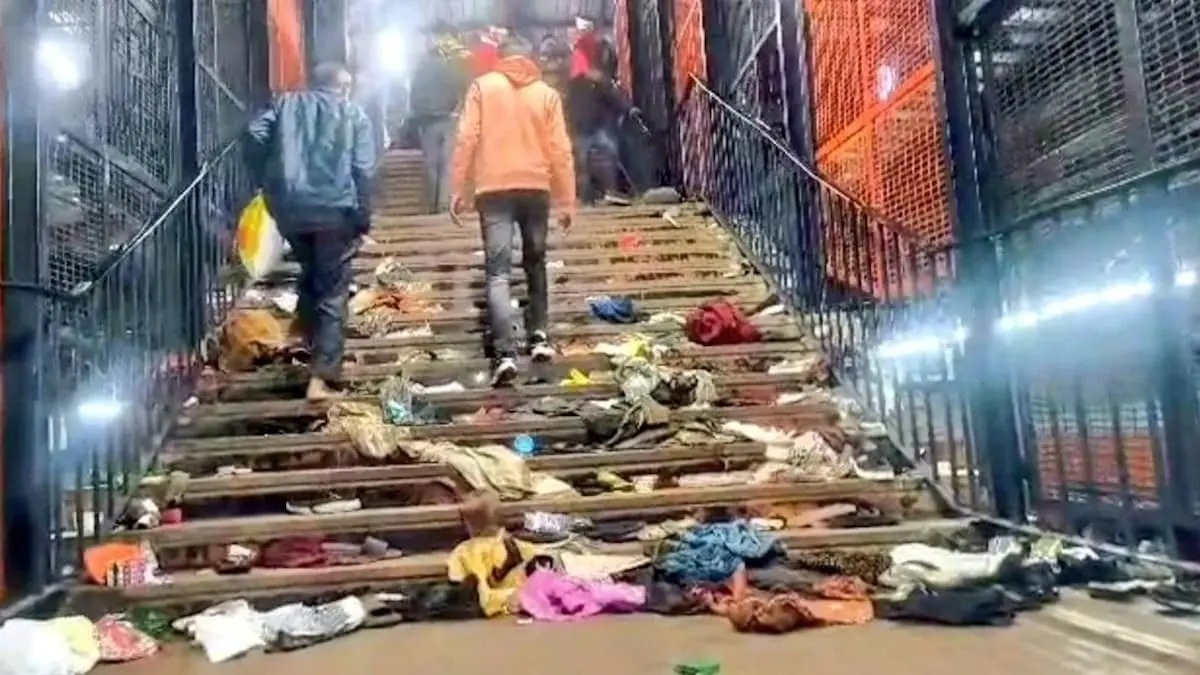 New Delhi Railway Station Stampede new-delhi-railway-station--maha-kumbh--ndls-stampede--ndls-stampede-news--new-delhi-railway-station