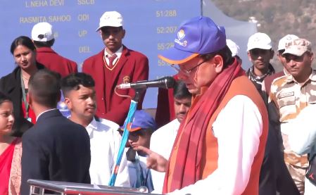 सीएम धामी ने किया क्याकिंग-कैनोइंग प्रतियोगिता का किया शुभारंभ