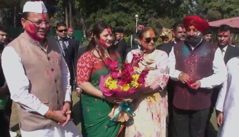 holi in rajbhavan