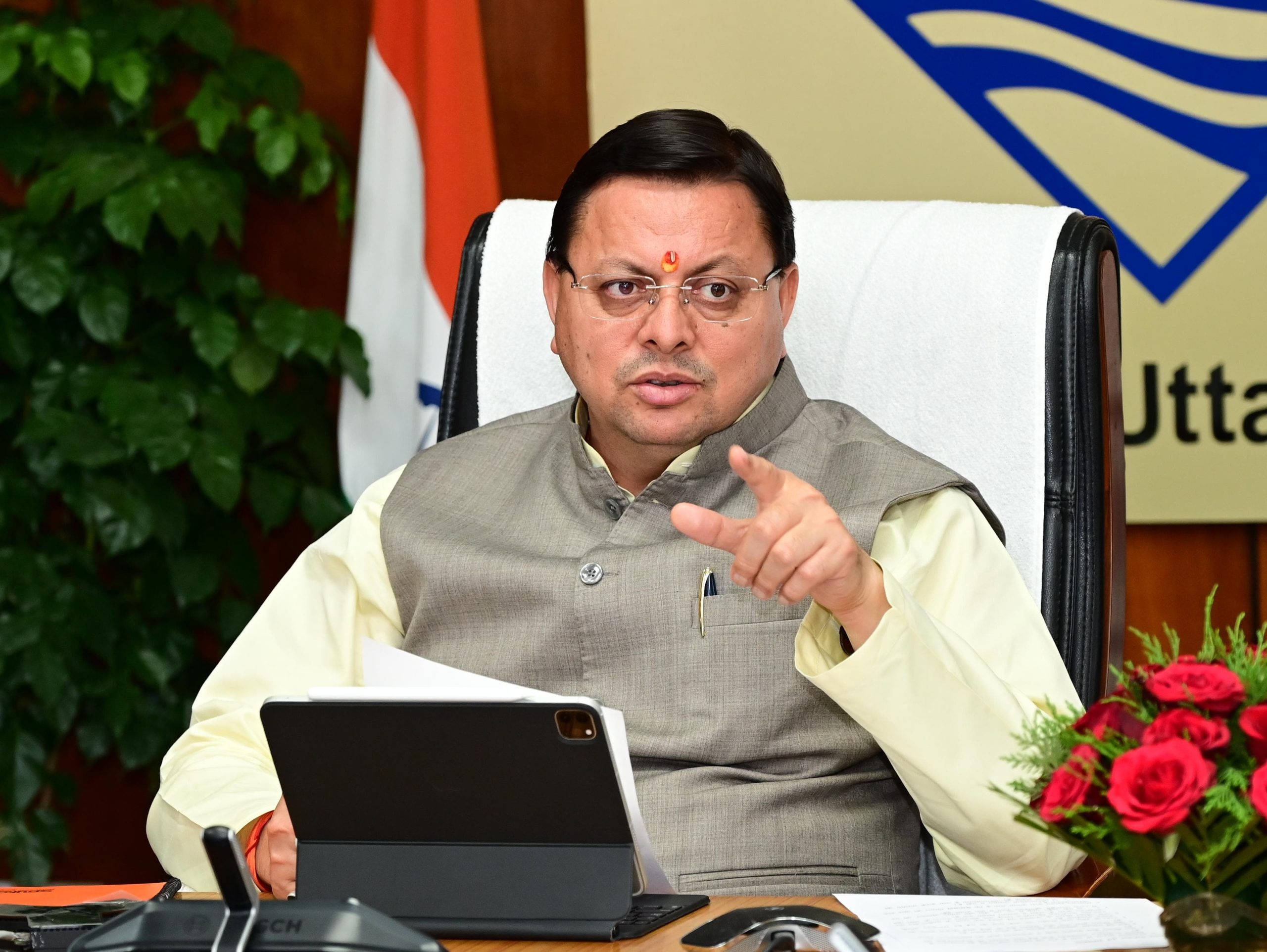 cm dhami angry
