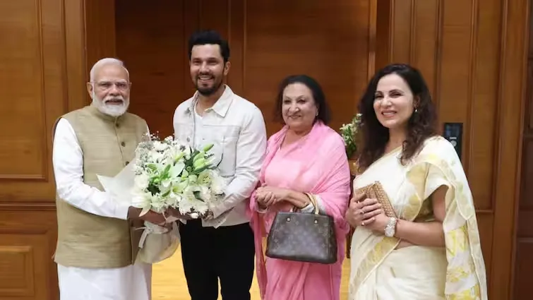 Randeep Hooda Met PM Modi