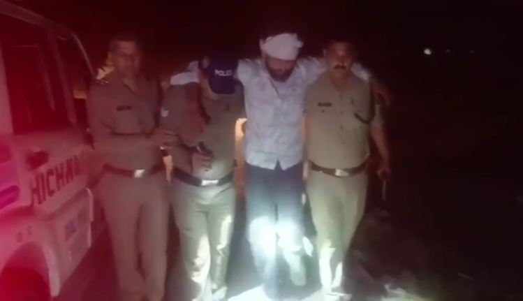रुड़की में पुलिस और बदमाशों के बीच मुठभेड़
