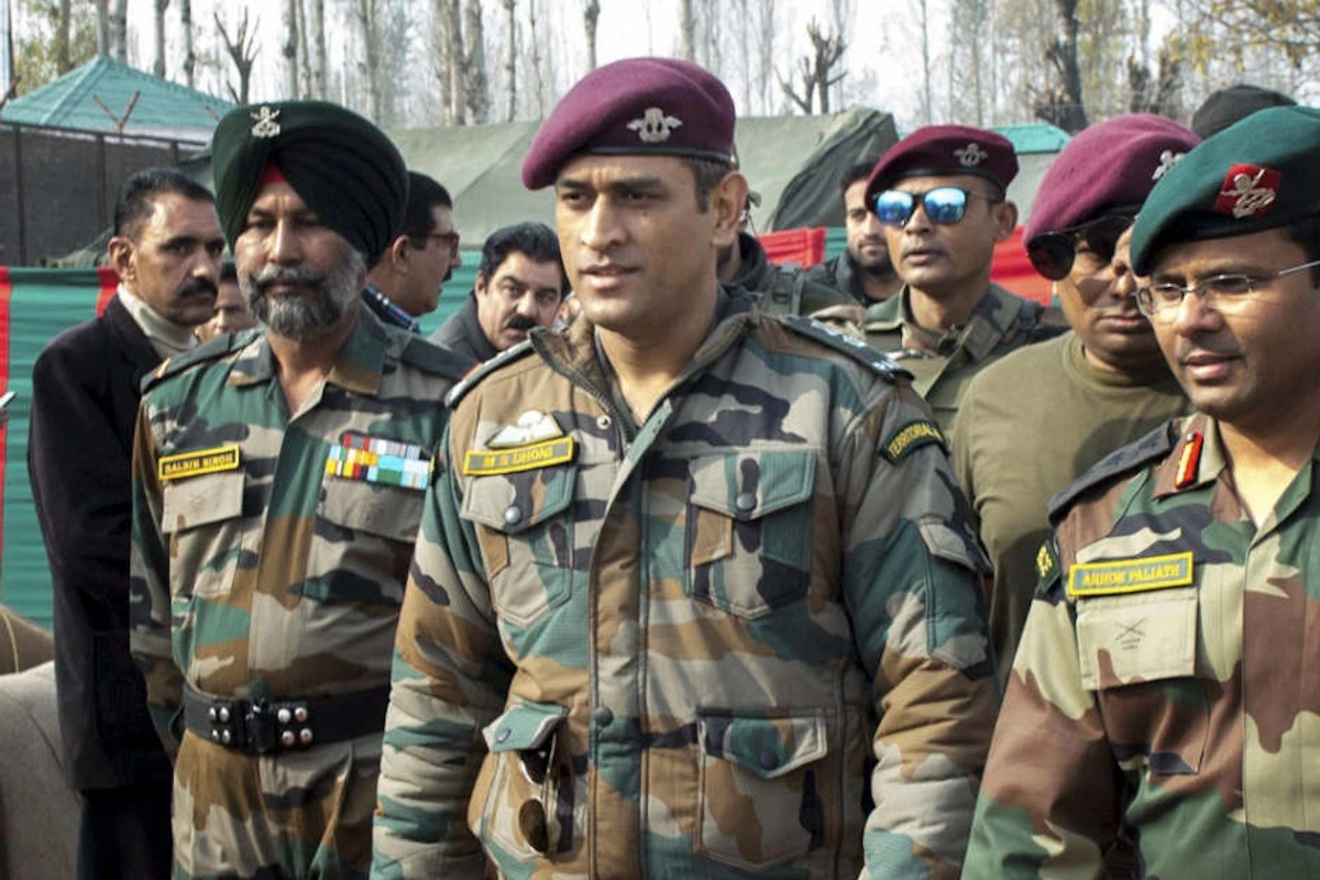 what is Territorial-Army in hindi MS-Dhoni