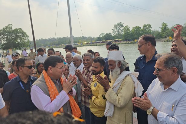 देवीपुरा में मगरमच्छ दिखाई देने से ग्रामीणों में दहशत