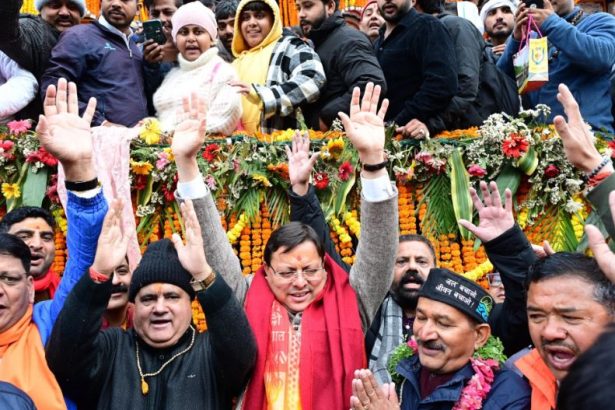 सीएम धामी चारों धाम में कपाट खुलने के दिन रहे मौजूद, यात्रा को दी नए ऊर्जा