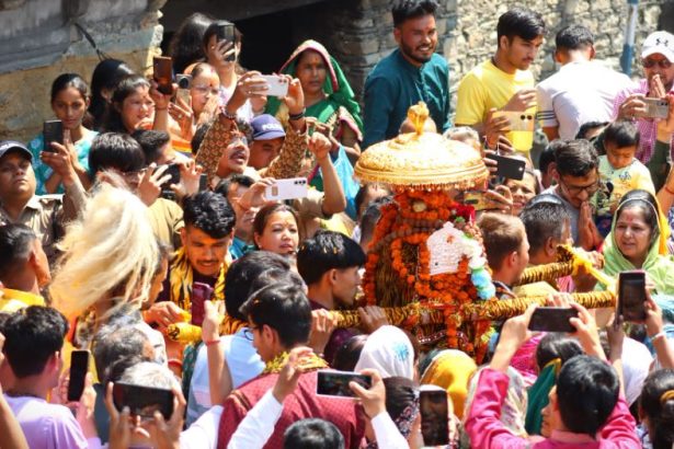 रुद्रनाथ मंदिर के कपाट