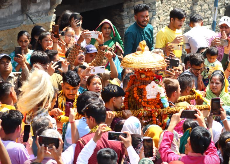 रुद्रनाथ मंदिर के कपाट