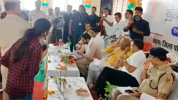 rajasthan-education-minister-caught-his-ears-after hearing student's english