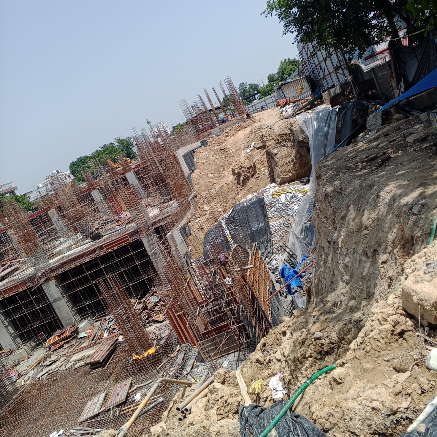 विवादों में घिरी स्मार्ट सिटी की ग्रीन बिल्डिंग