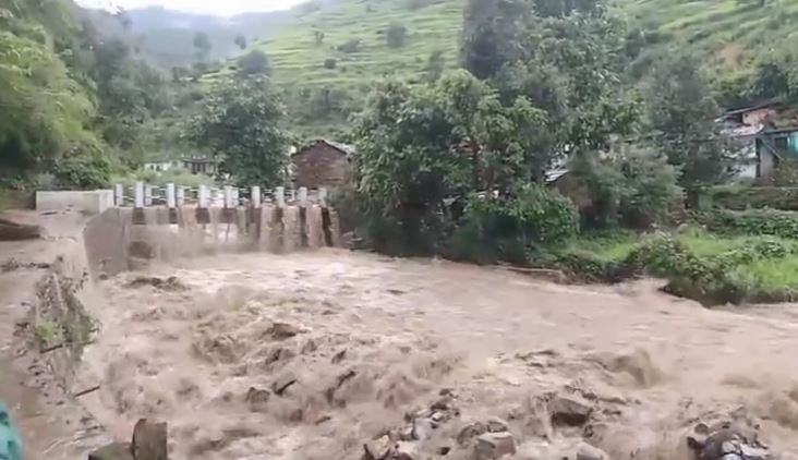 चमोली में बादल फटने से मची तबाही Cloud burst in Chamoli Uttarakhand