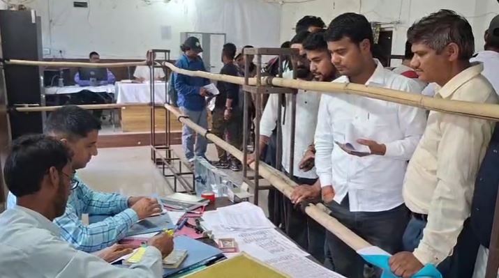 पंचायत चुनाव नामांकन