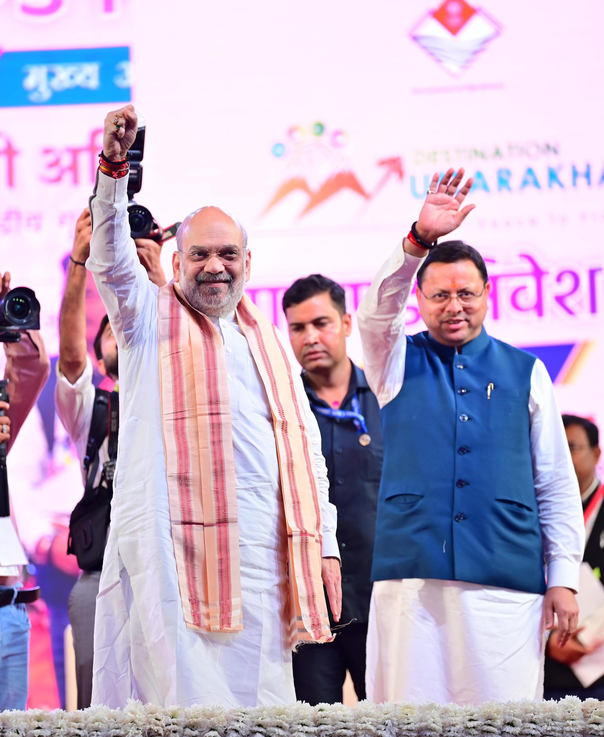 अमित शाह ने सरकार के प्रयासों को सराहा, बोले पारदर्शिता के साथ काम कर रही हैं सीएम धामी