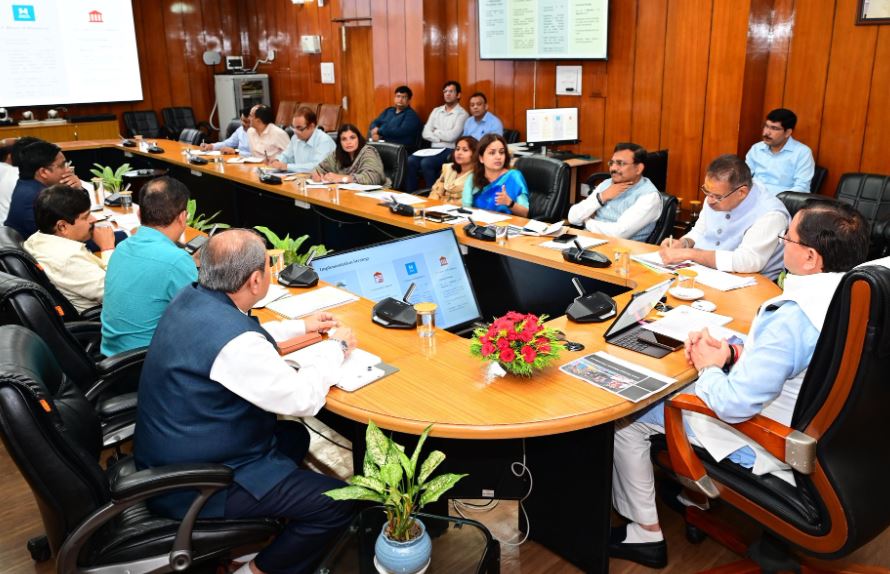 उत्तराखंड के हर ब्लॉक में बनेगा स्मार्ट गांव, CM ने दिए हर गांव में सॉलिड वेस्ट मैनेजमेंट यूनिट स्थापित करने के निर्देश