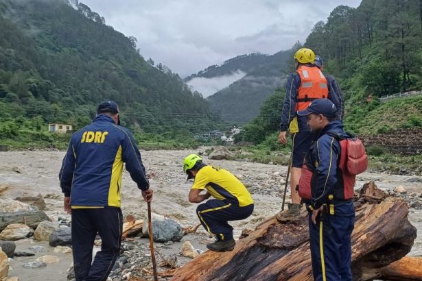 https://khabaruttarakhand.com/uttarkashi-cloudburst-missing-labour-rescue-continue/